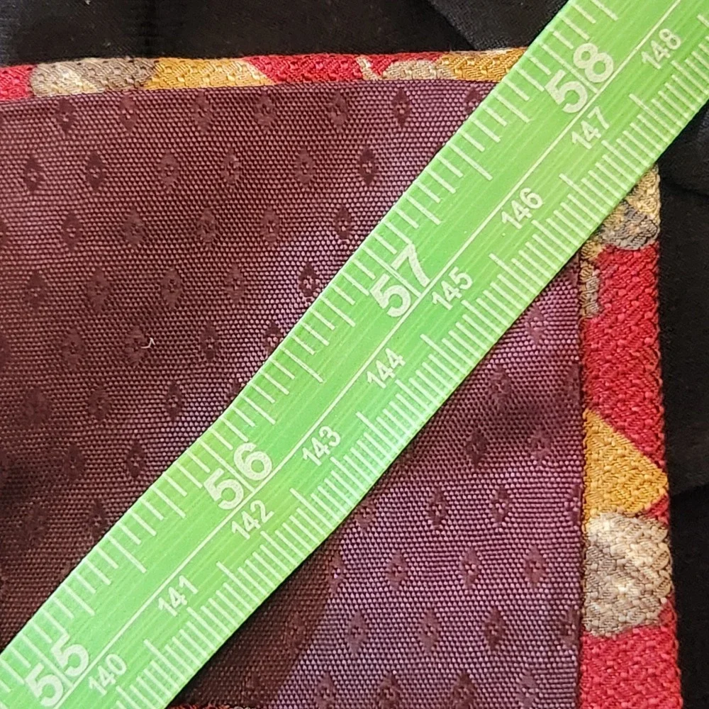 Preswick & Moore Tie Mens OS Red Gold Silk Excellent Leaf Paisley Dark Academia